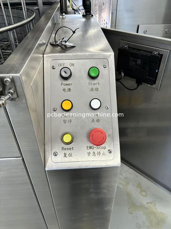 Mesin Pembersih Palet Kontrol Otomatis PLC dengan Kapasitas Tangki Cairan 80L dan Waktu Pengeringan 5 hingga 15 Menit Cocok untuk Berbagai Jenis Palet