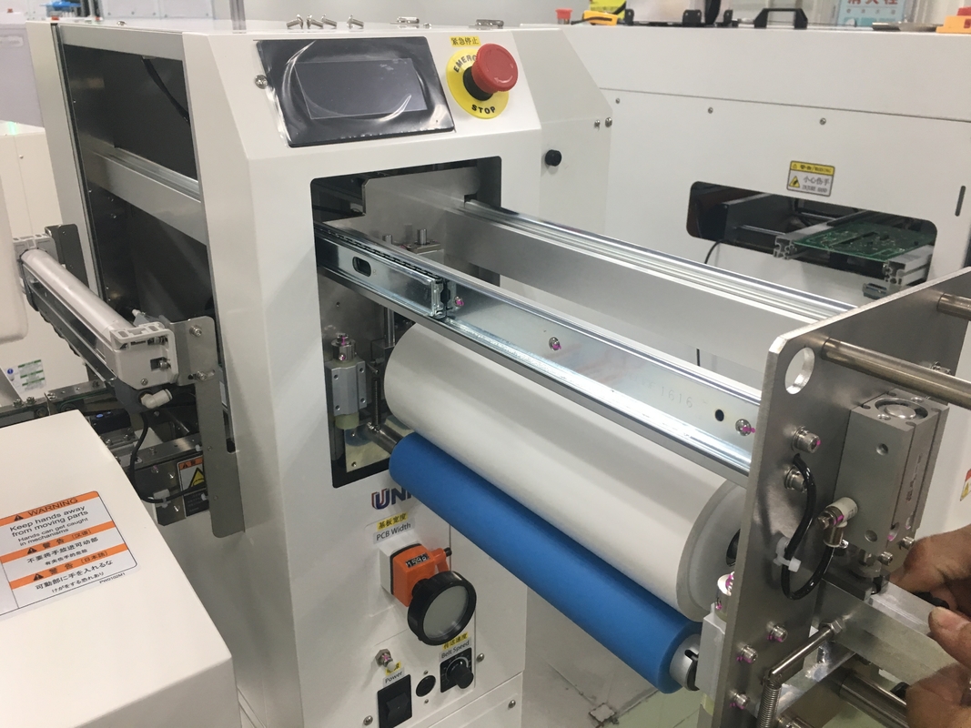 Mesin Pembersih PCB Perekat ESD Lebar 300mm Smt Warna Putih