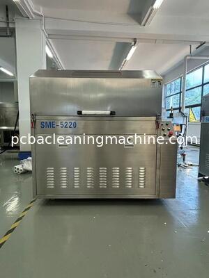 Tingkat Kebisingan Kurang dari 75 DB SME 5200 Mesin Pembersih Pallet digunakan untuk membersihkan debu arus pada gelombang pengemasan palet oven perlengkapan jigs cakar rantai jaring reflow oven cooler dan filter Air panas pengeringan